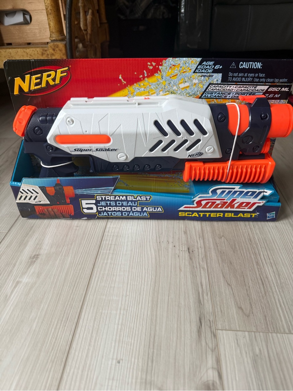 Nerf Super Soaker Scatter Blast Water Blaster 5 Stream Orange White & Black